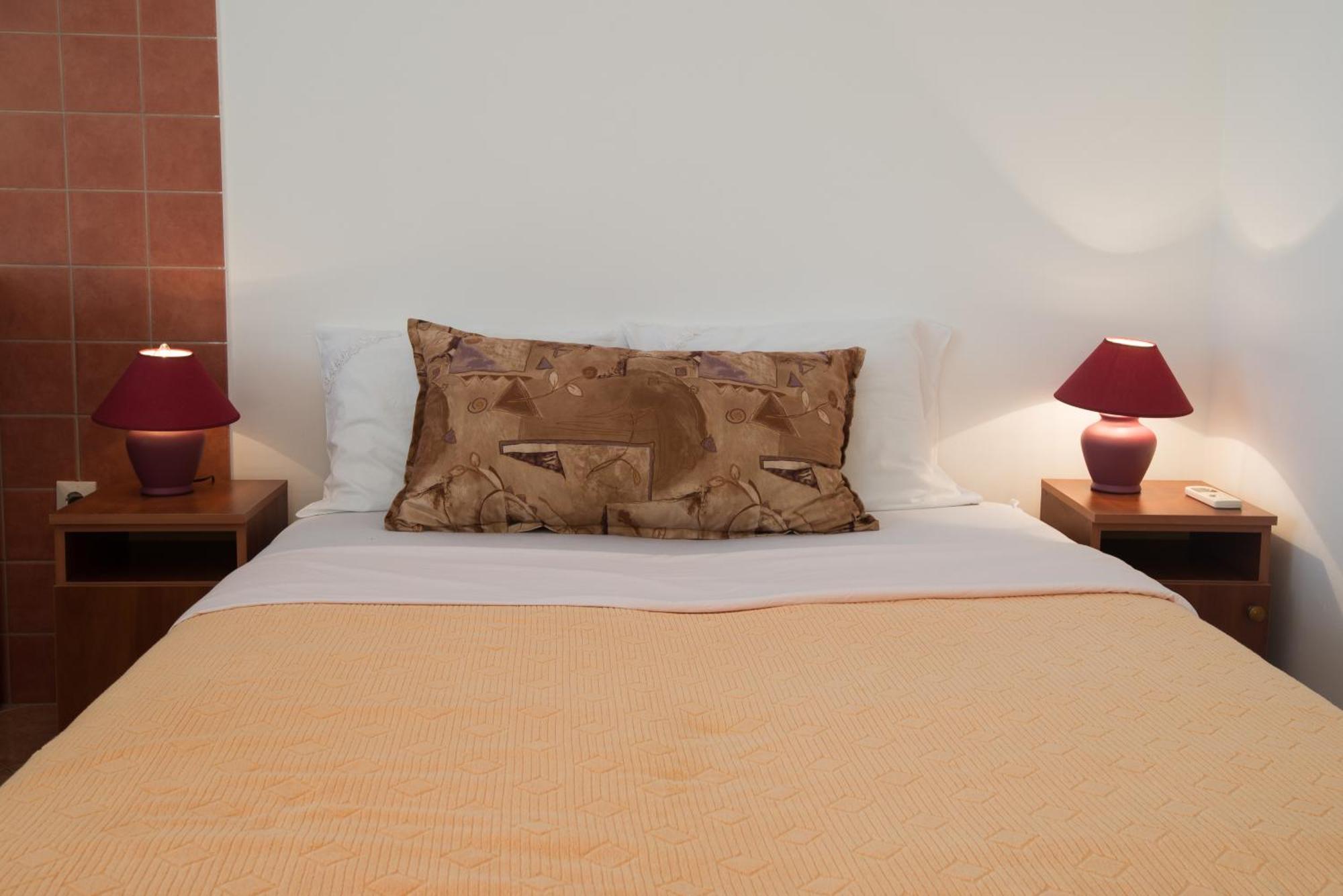 Apartments Dragisic Светі-Стефан Номер фото