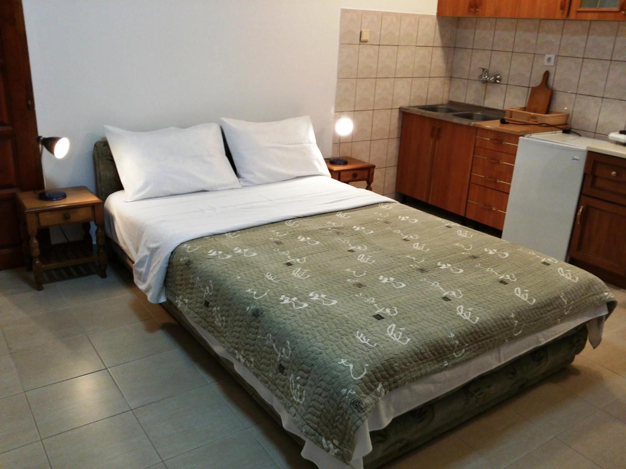 Apartments Dragisic Светі-Стефан Номер фото